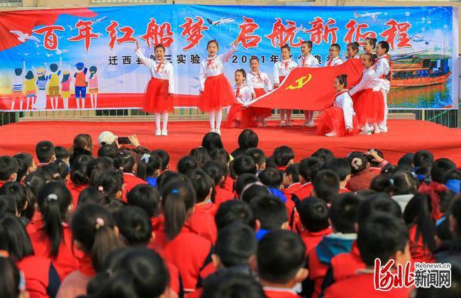 痘痘反复不止，警惕多囊卵巢综合症的发生！